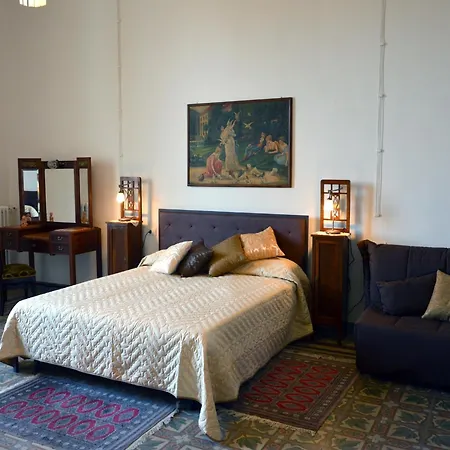 Palazzo Vallebona Bed & Breakfast *