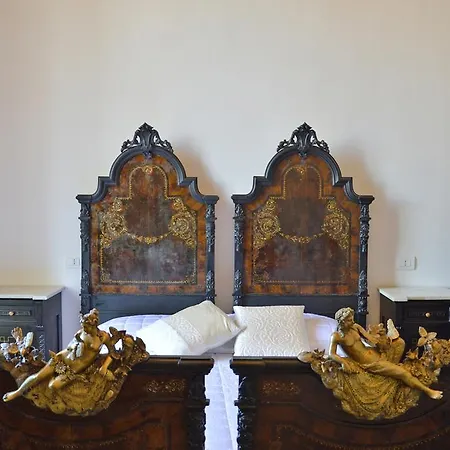Palazzo Vallebona فندق مبيت وإفطار 3*
