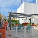 Palazzo Vallebona فندق مبيت وإفطار غالّيبولي