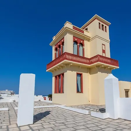 Palazzo Vallebona فندق مبيت وإفطار غالّيبولي