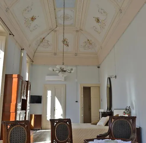 Palazzo Vallebona B&B